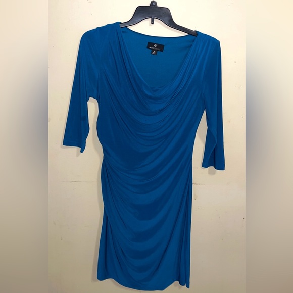 Blue formal dress - Picture 1 of 2